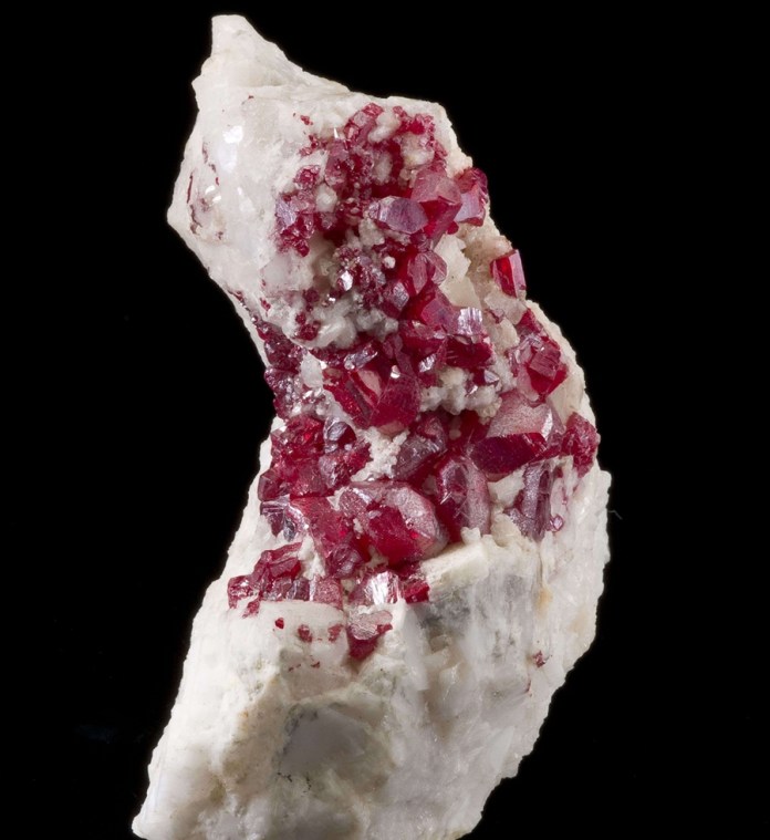 Cinnabar in calcite matrix_irocks-dot-com